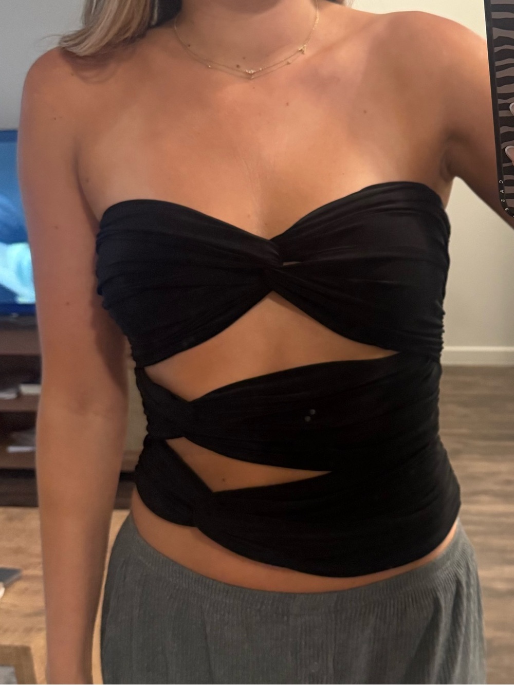 Strapless Black Ruched Twist top